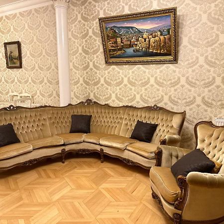 4 Bedroom Suite Apartment Ln Tbilisi City Exterior foto